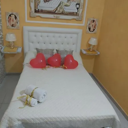 Elegance Suites *
