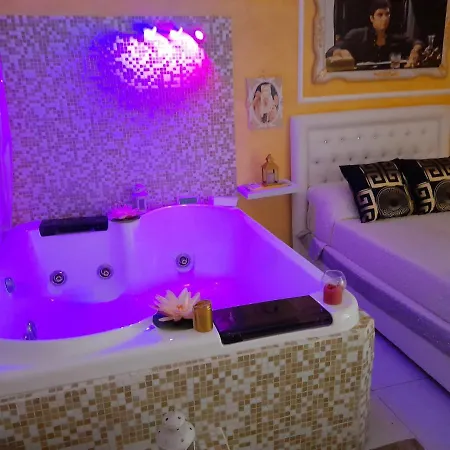 Bed & Breakfast Elegance Suites
